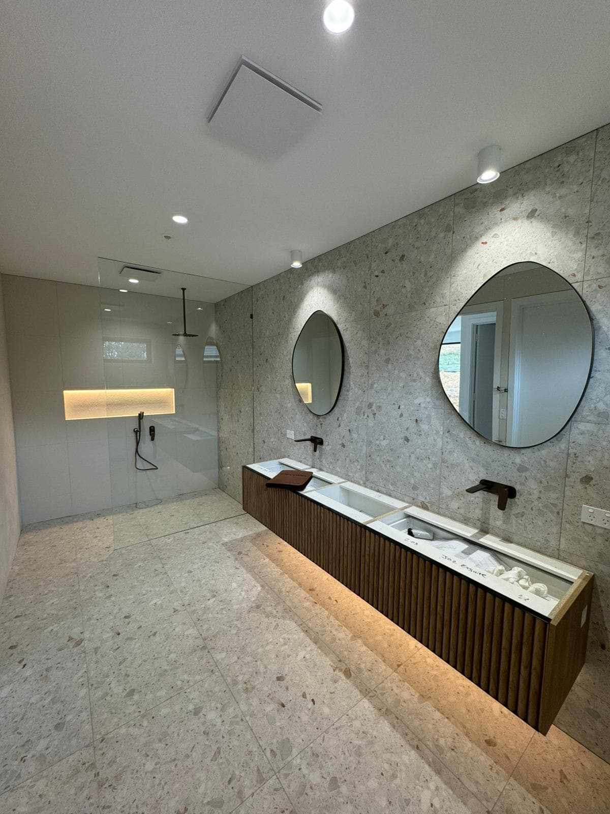 Architectural Bathroom Lighting